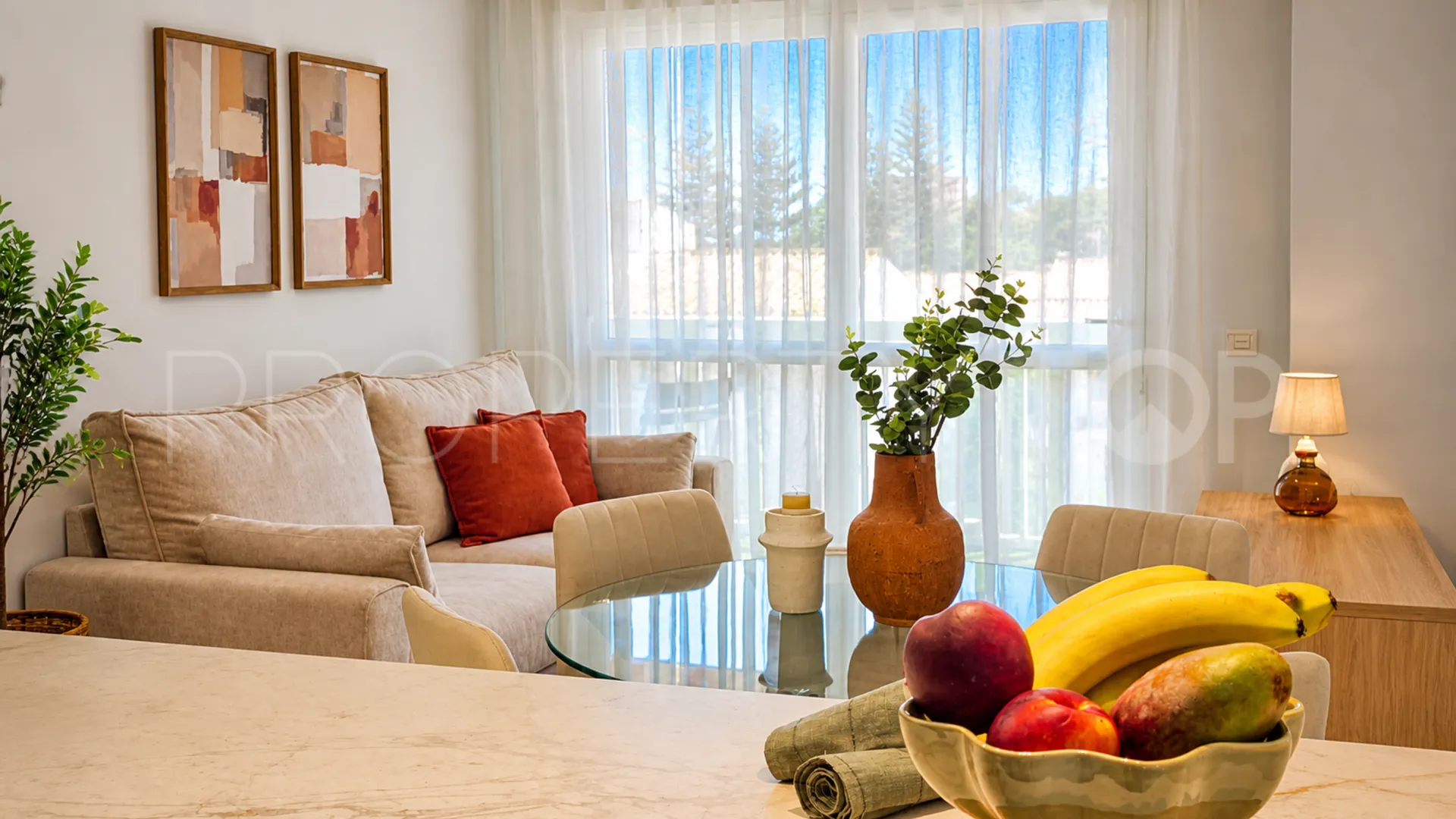 For sale 2 bedrooms apartment in Sabinillas