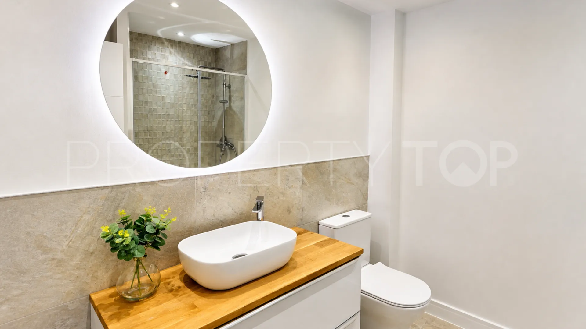 For sale 2 bedrooms apartment in Sabinillas