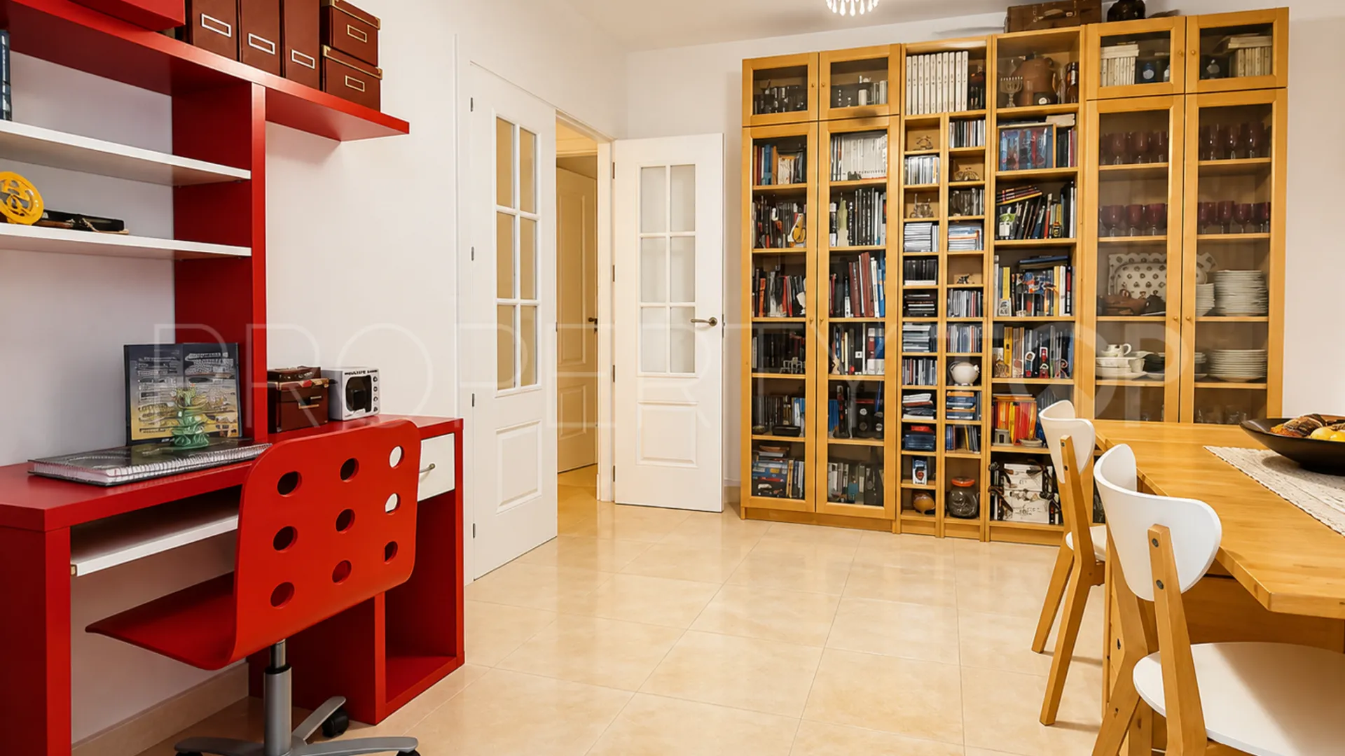 Apartamento planta baja en venta con 3 dormitorios en Sabinillas