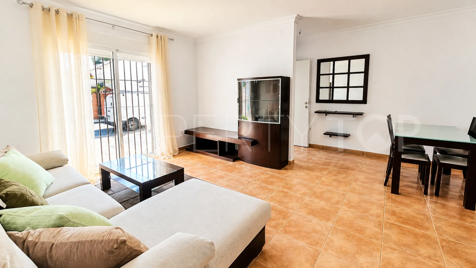 Town house for sale in Manilva with 3 bedrooms