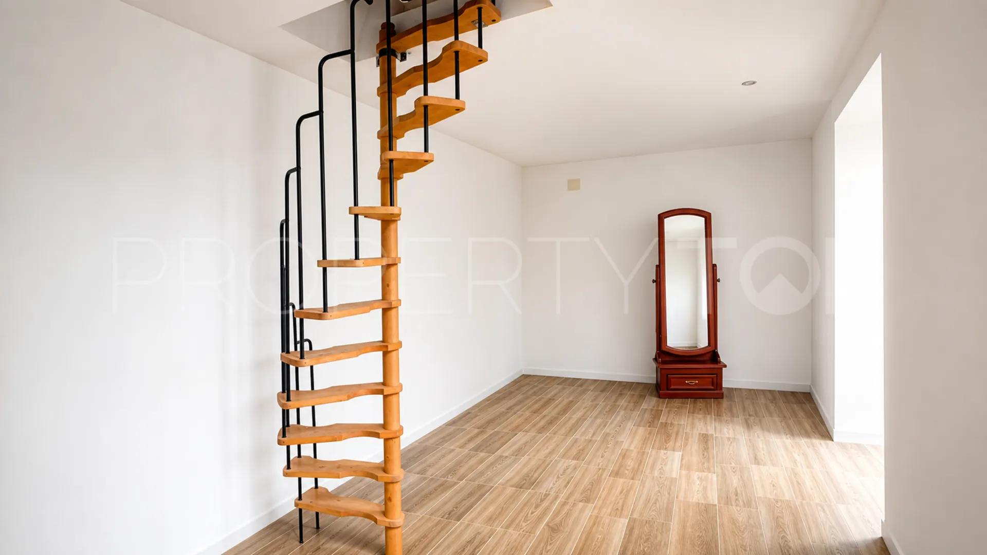 For sale La Duquesa ground floor apartment