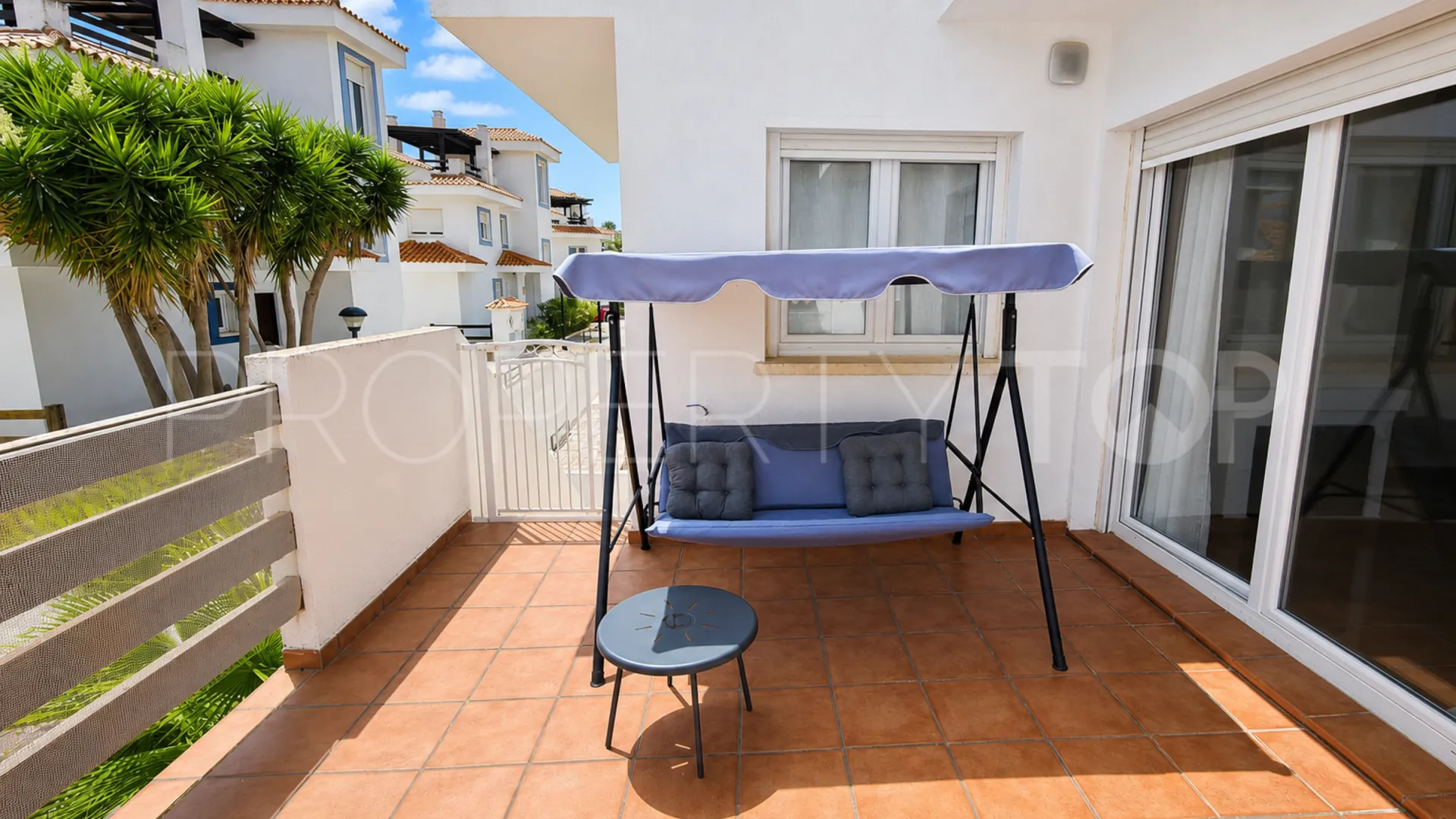 Villa for sale in La Duquesa