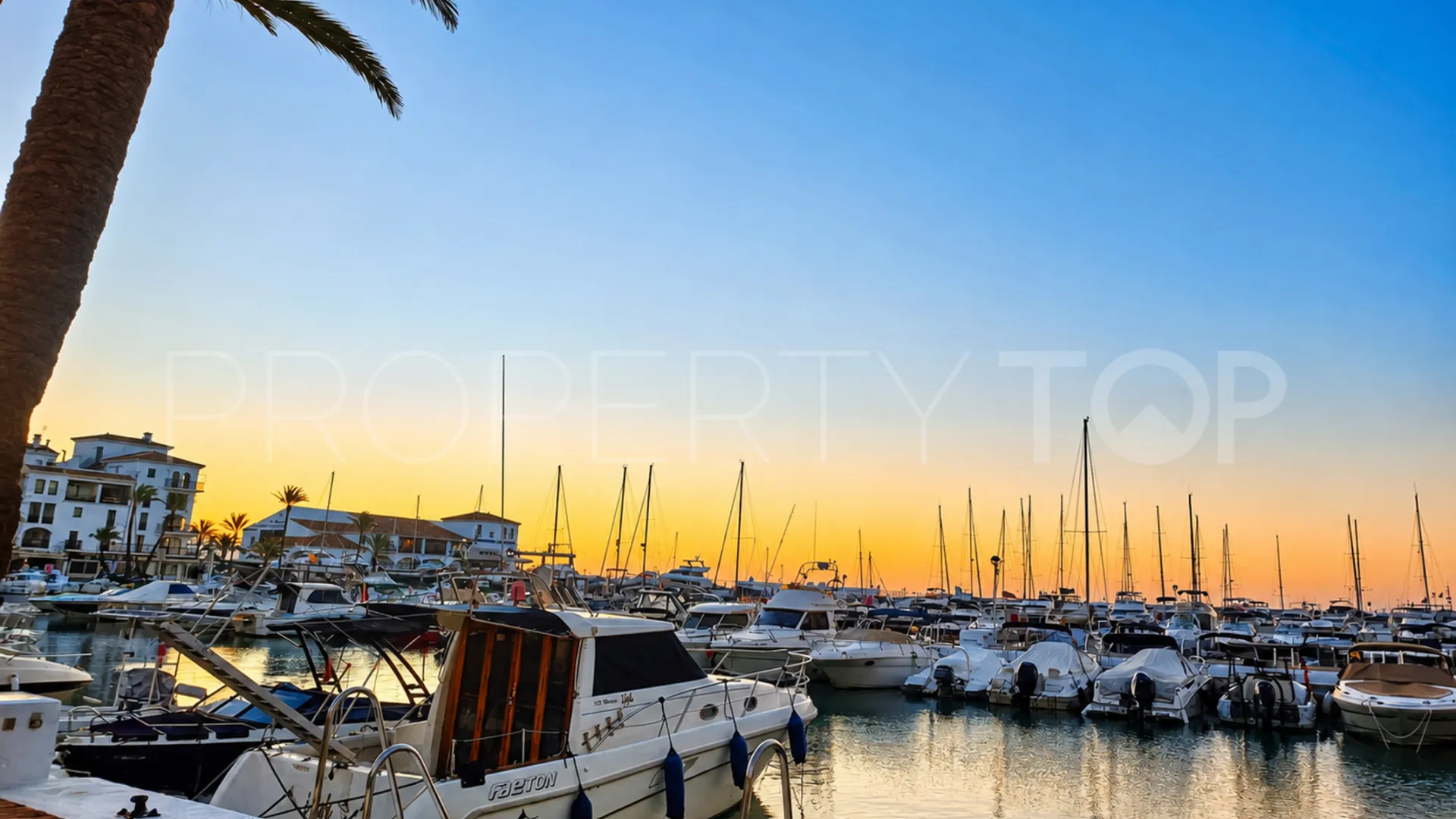 Puerto La Duquesa apartment for sale