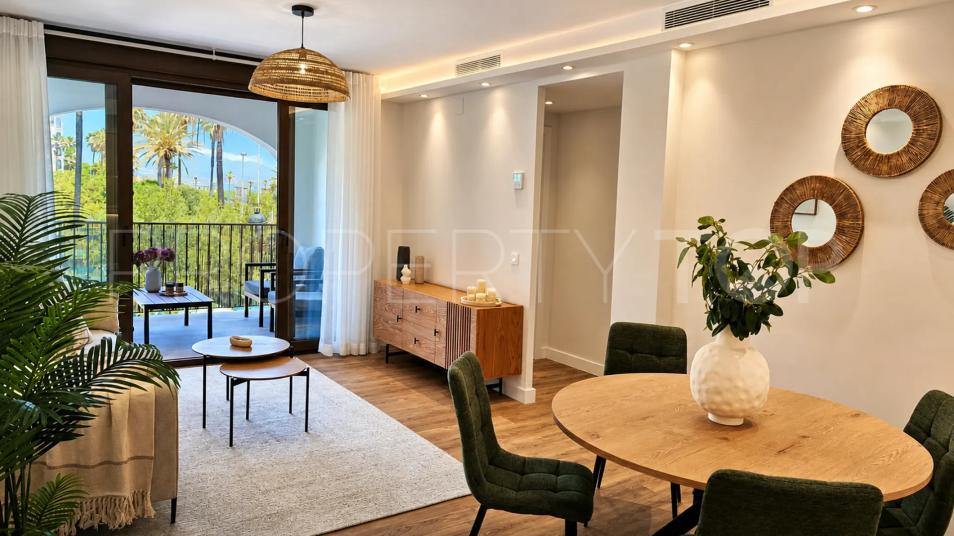 Puerto La Duquesa apartment for sale