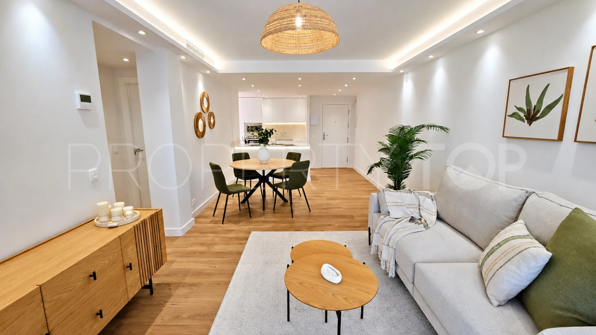 Puerto La Duquesa apartment for sale