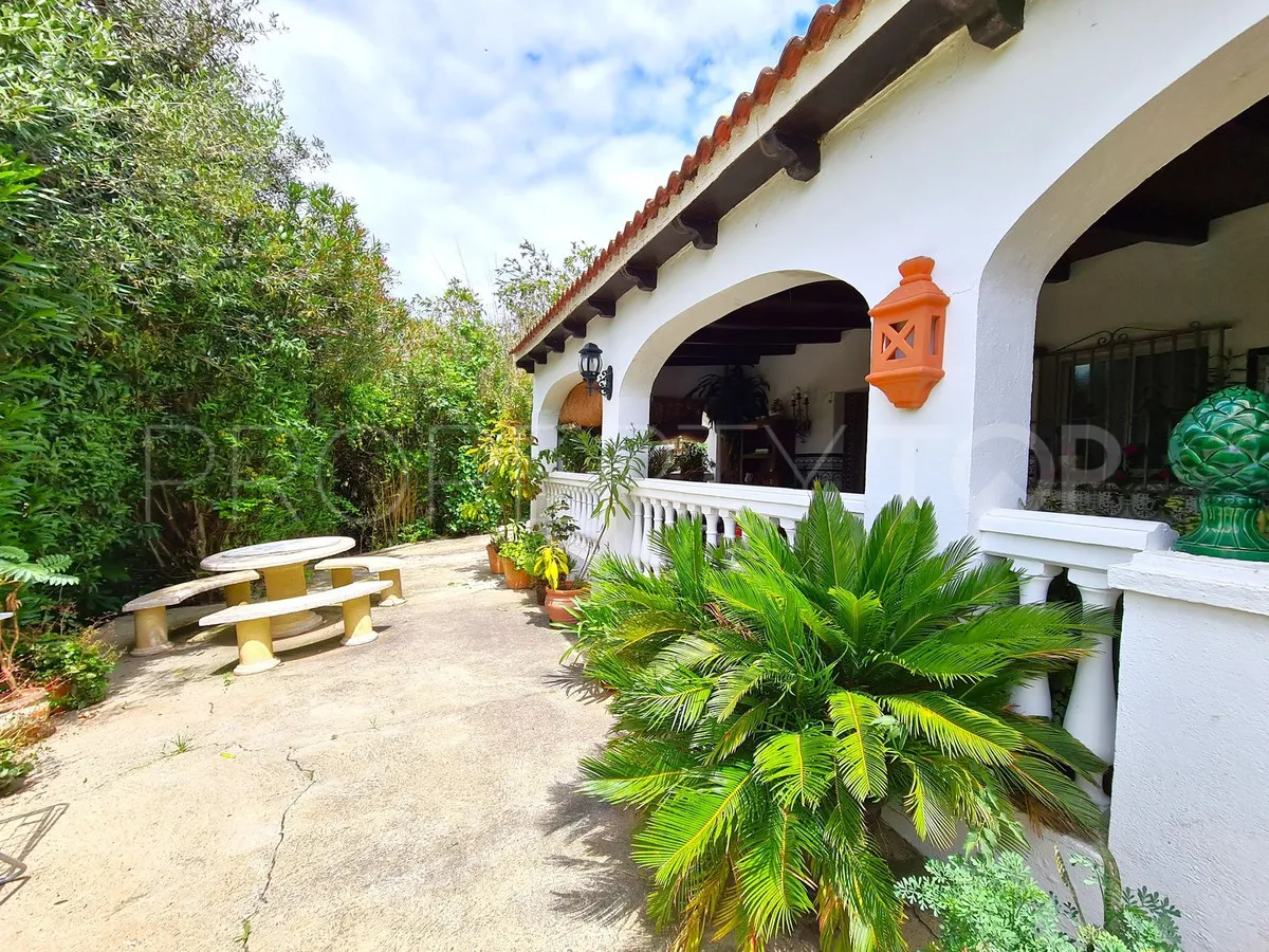 Casa en venta de 3 dormitorios en San Martin del Tesorillo