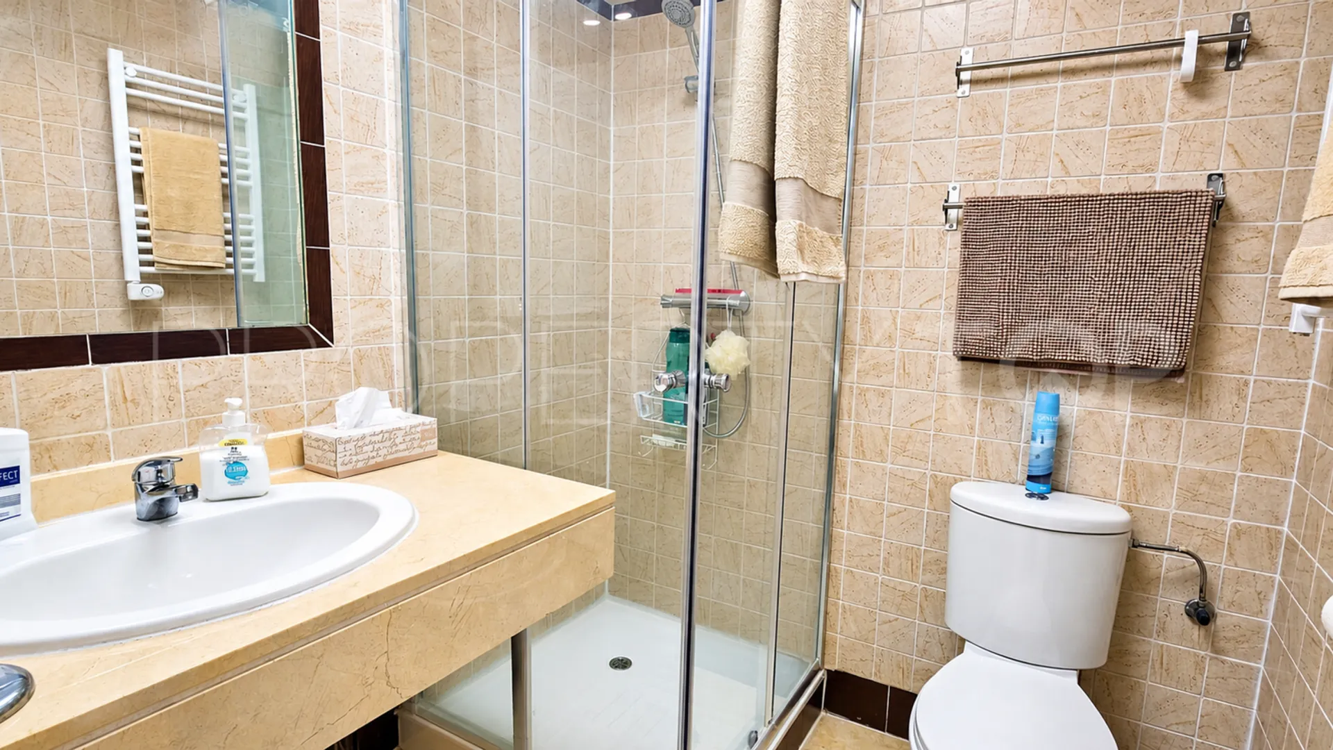 For sale apartment in La Duquesa with 2 bedrooms