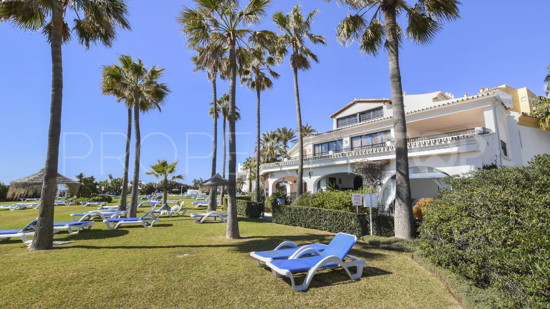Ground floor apartment for sale in Marbella East