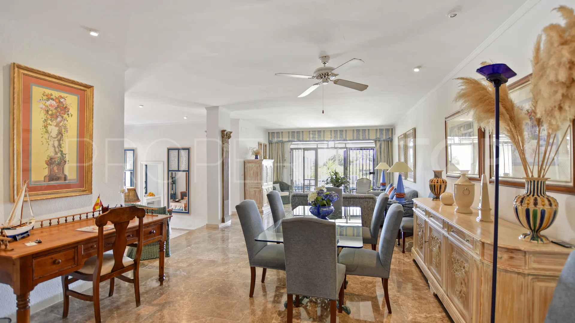 Ground floor apartment for sale in Marbella East