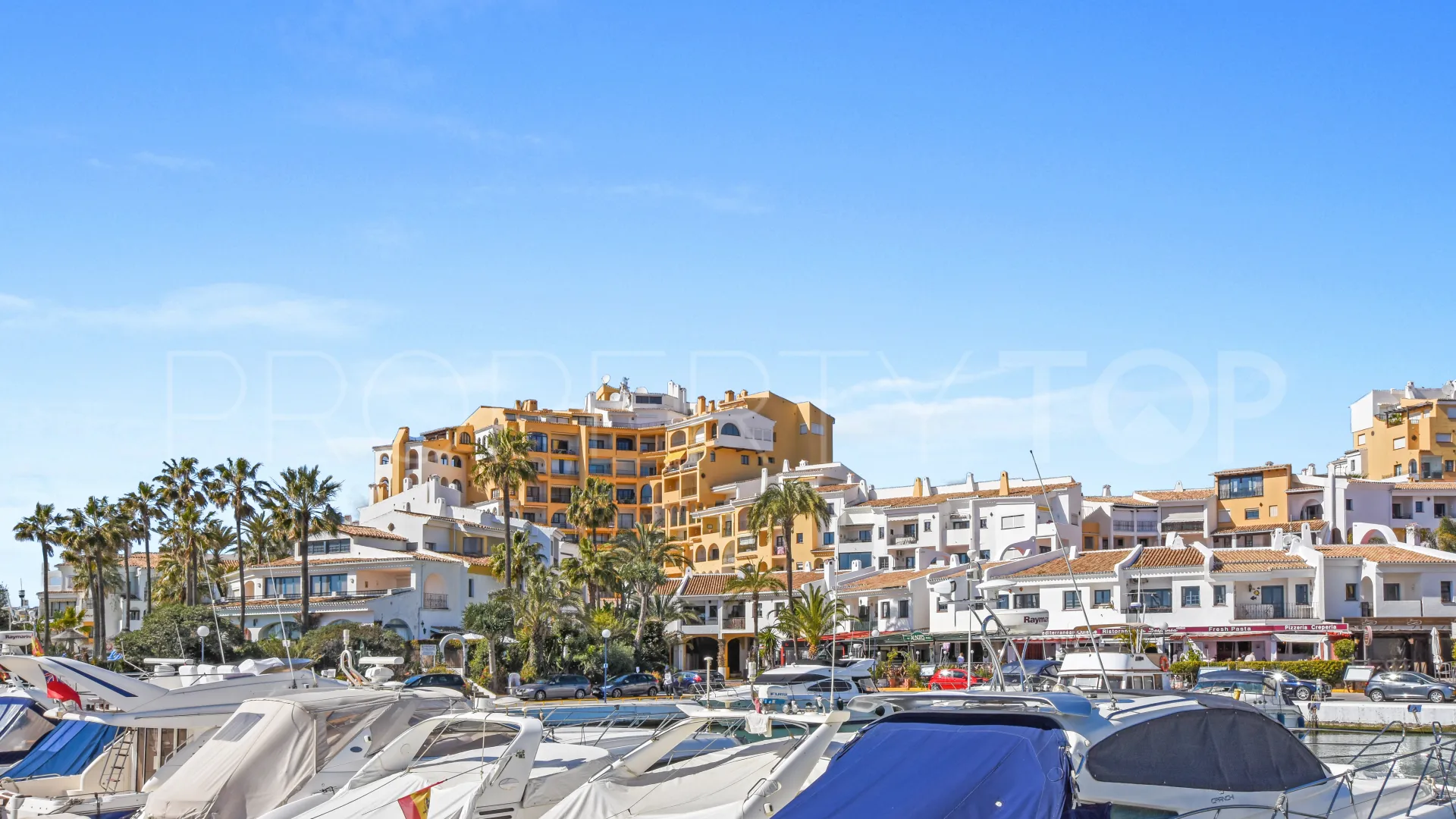 Ground floor apartment for sale in Marbella East