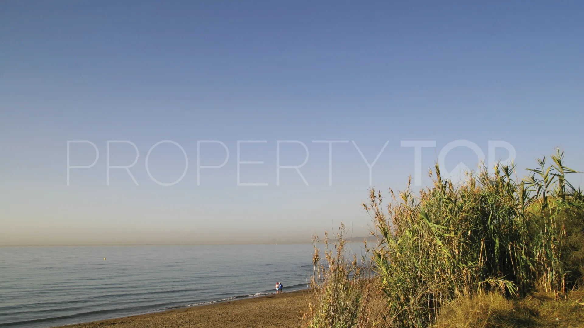 Estepona, apartamento planta baja en venta de 2 dormitorios