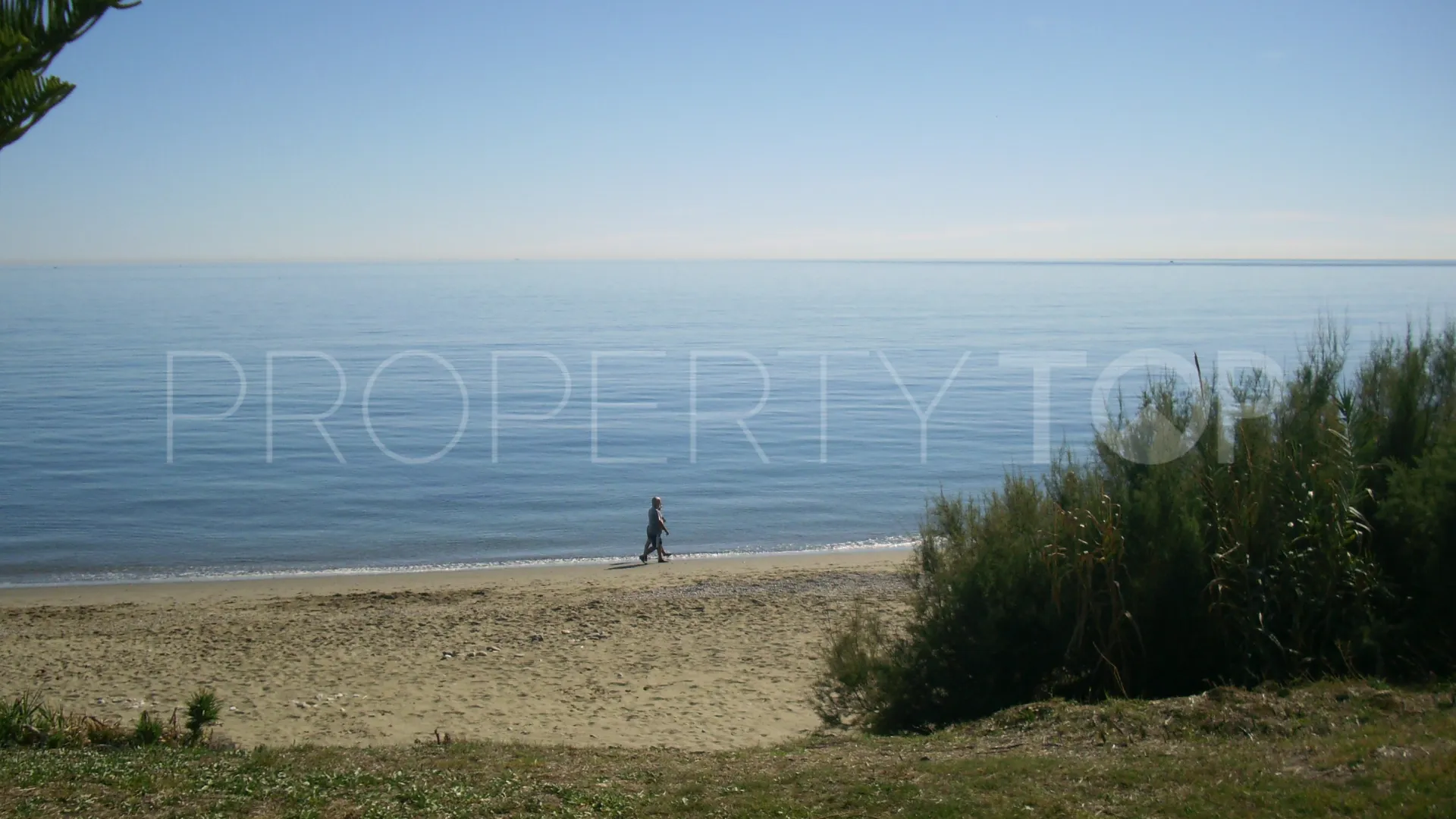 Estepona, apartamento planta baja en venta de 2 dormitorios