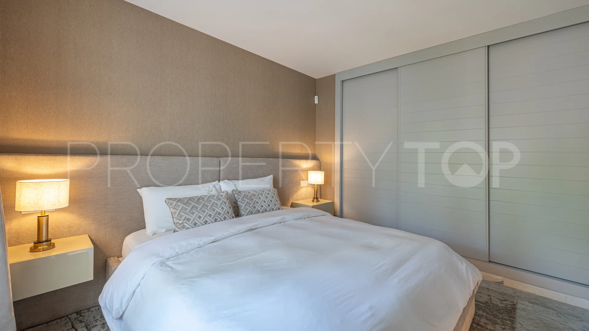 3 bedrooms Marbella apartment for sale