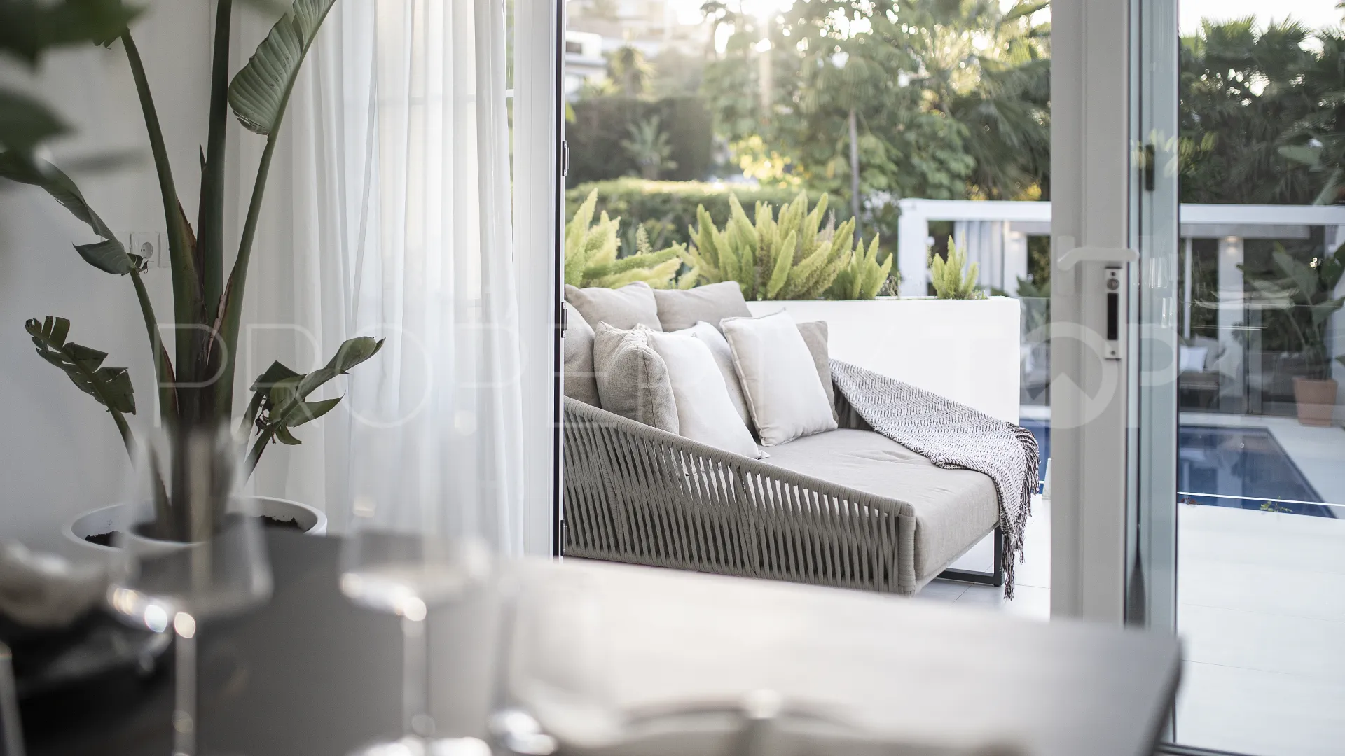 Nueva Andalucia, villa en venta de 4 dormitorios