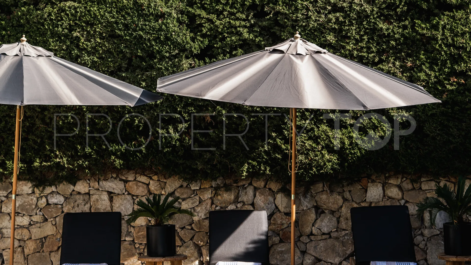 For sale 4 bedrooms villa in Nueva Andalucia