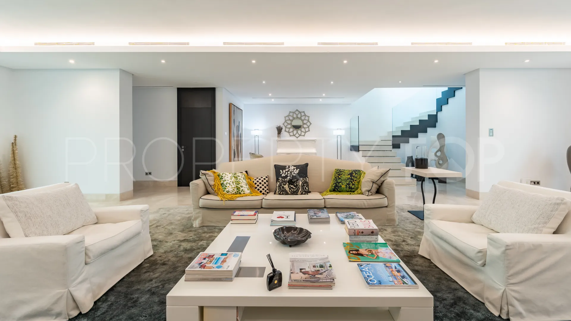 Buy Los Flamingos villa