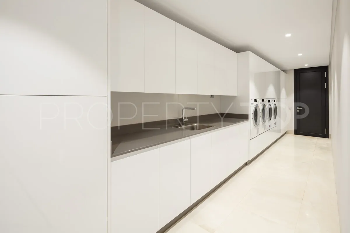 For sale Benahavis villa