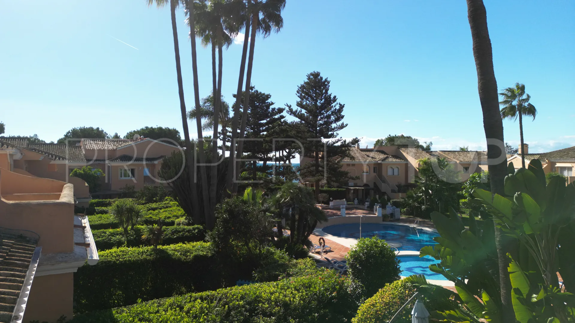 Buy Venalmar duplex penthouse with 4 bedrooms