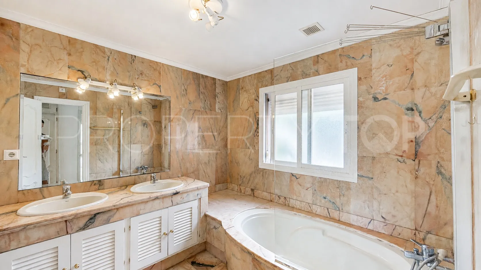 Buy Venalmar duplex penthouse with 4 bedrooms