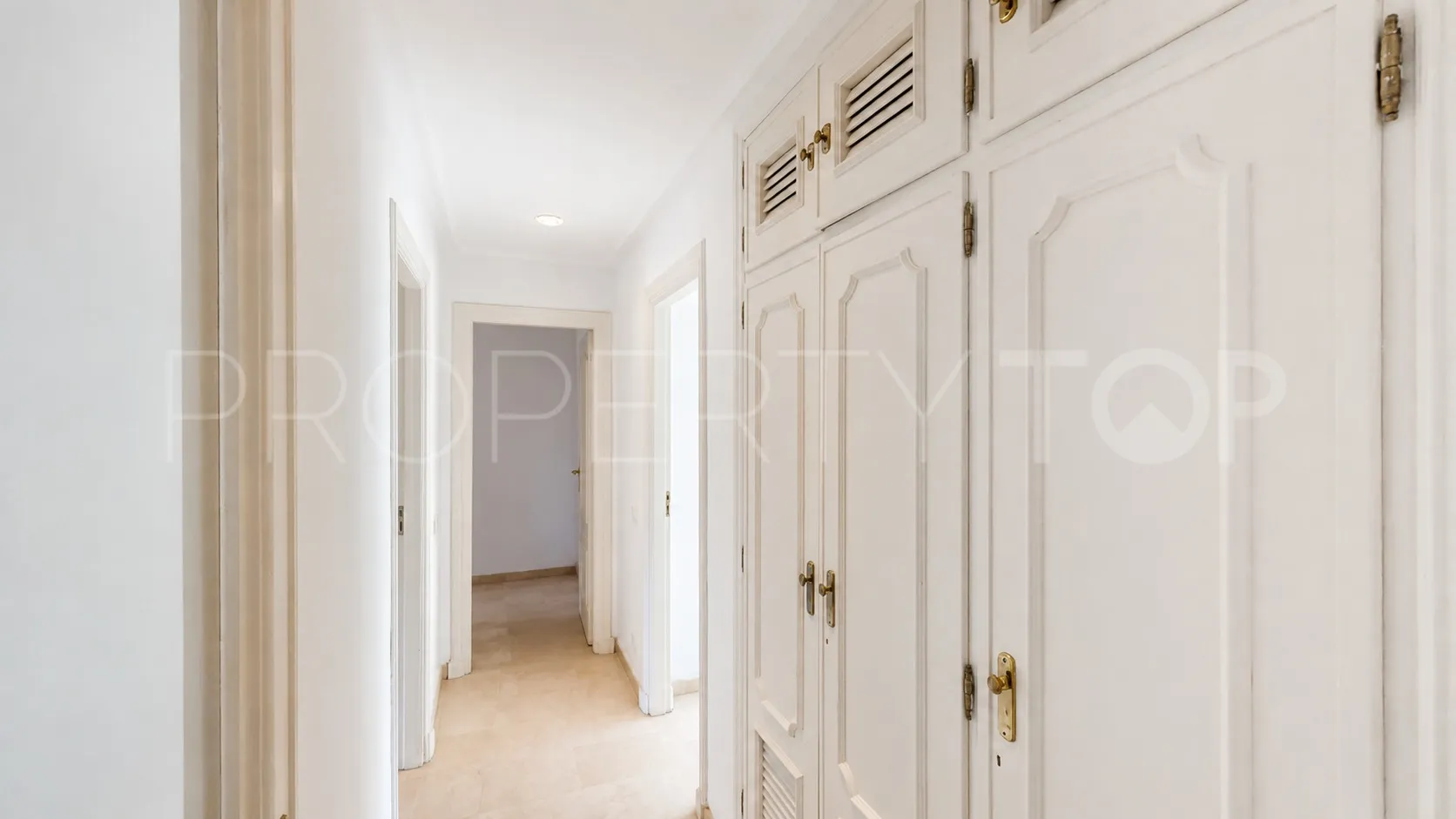 Buy Venalmar duplex penthouse with 4 bedrooms
