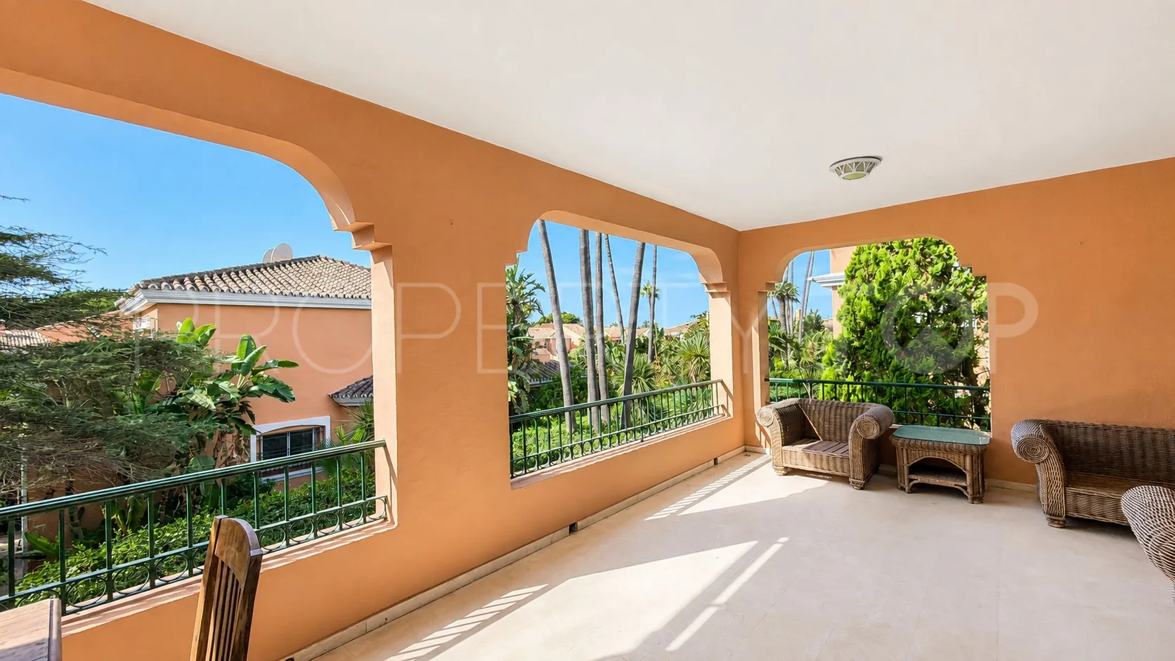 Buy Venalmar duplex penthouse with 4 bedrooms