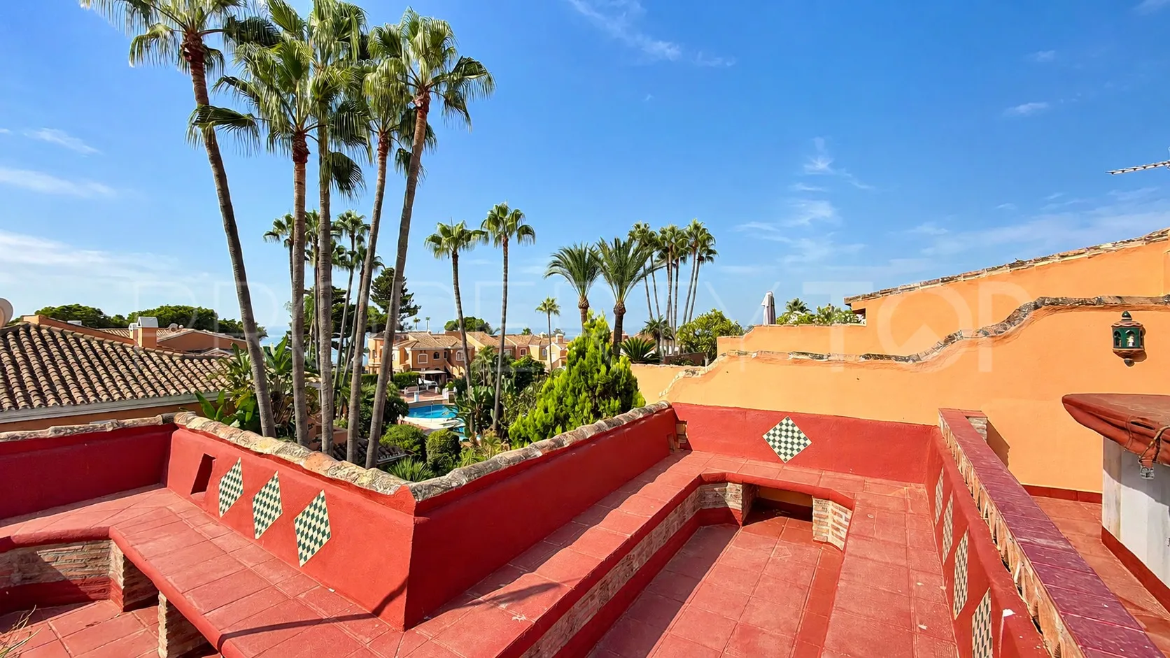 Buy Venalmar duplex penthouse with 4 bedrooms