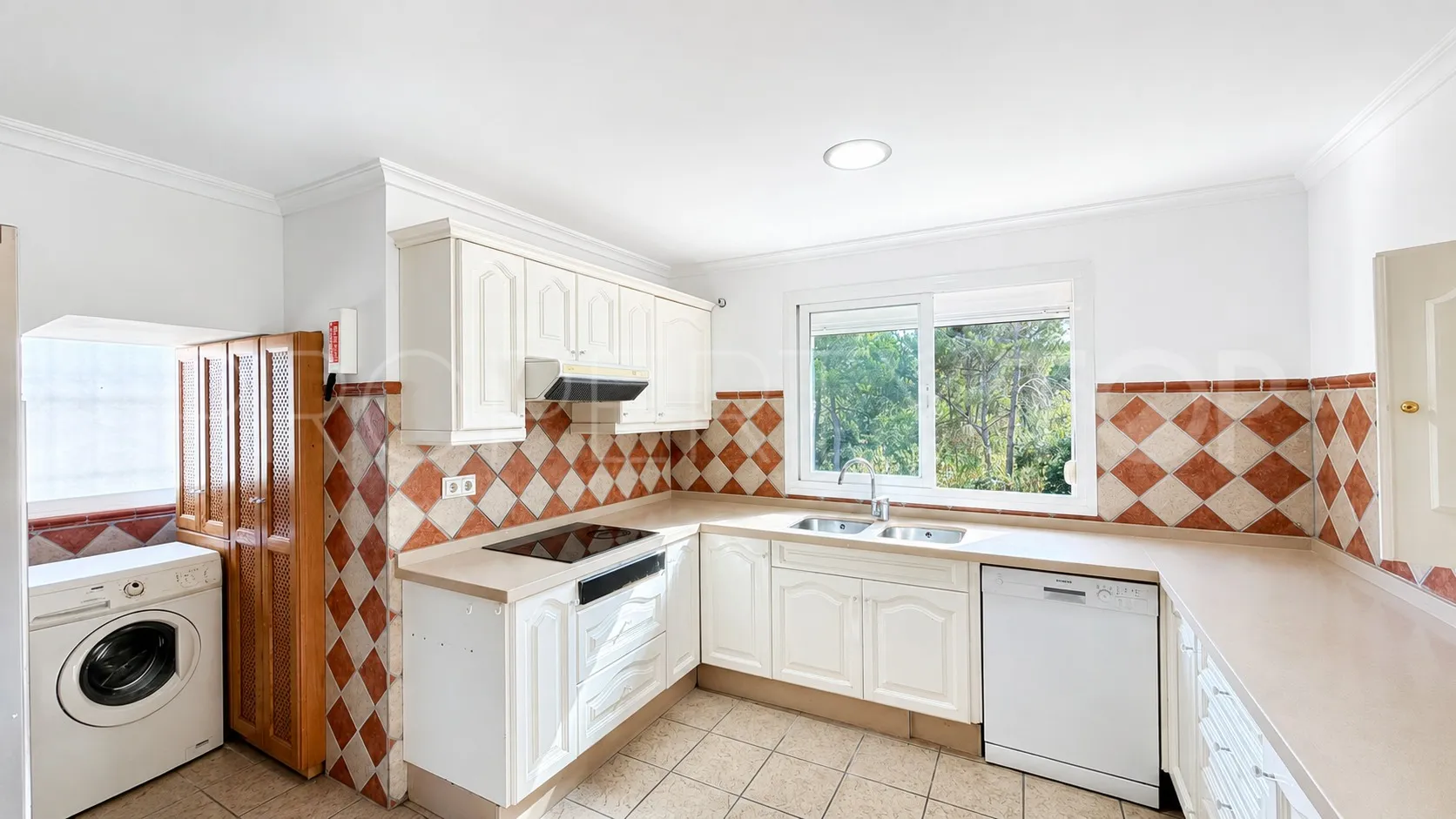 Buy Venalmar duplex penthouse with 4 bedrooms
