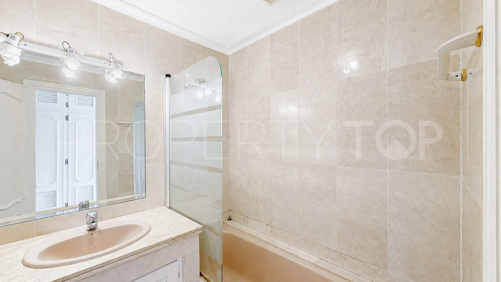 Buy Venalmar duplex penthouse with 4 bedrooms