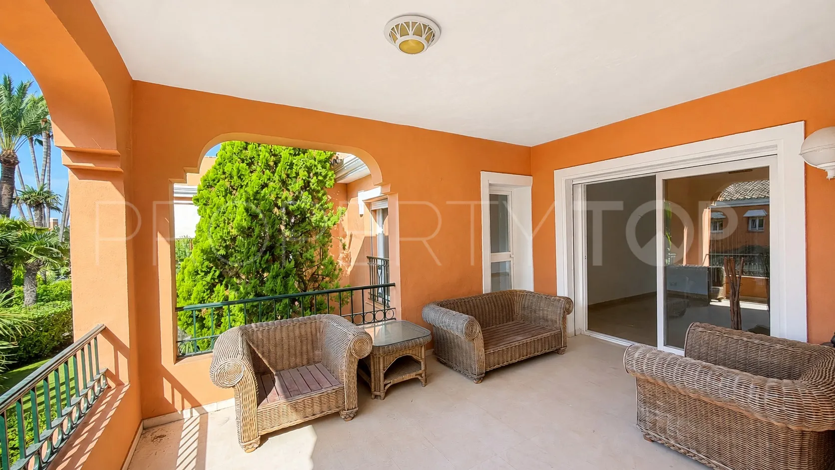 Buy Venalmar duplex penthouse with 4 bedrooms
