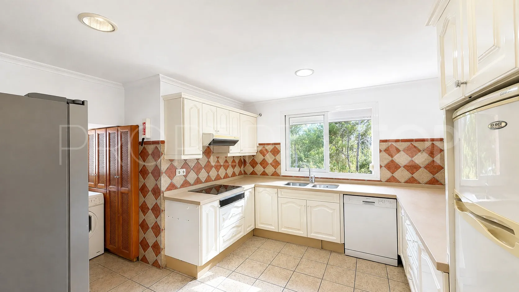 Buy Venalmar duplex penthouse with 4 bedrooms