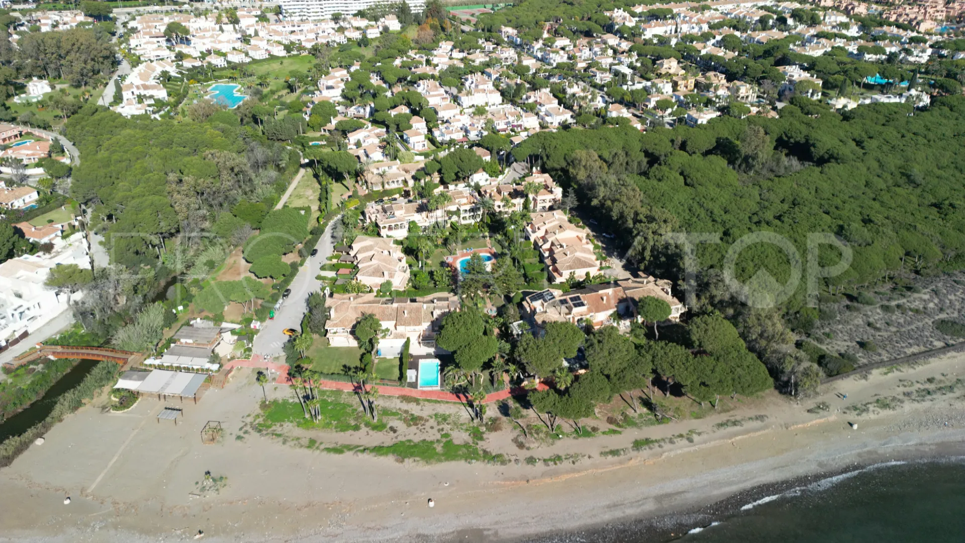 Buy Venalmar duplex penthouse with 4 bedrooms