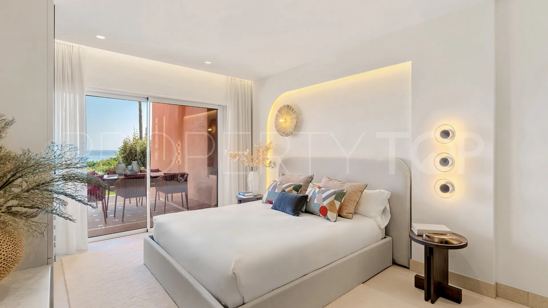 Menara Beach, apartamento planta baja a la venta