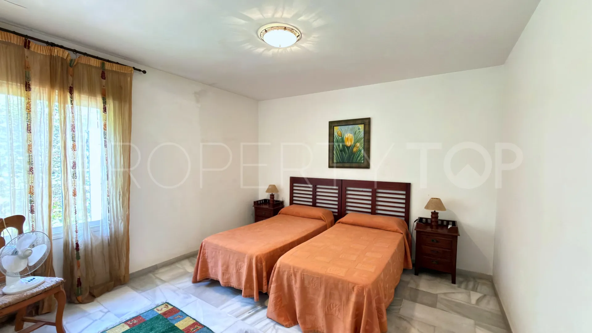 For sale 4 bedrooms villa in Benamara