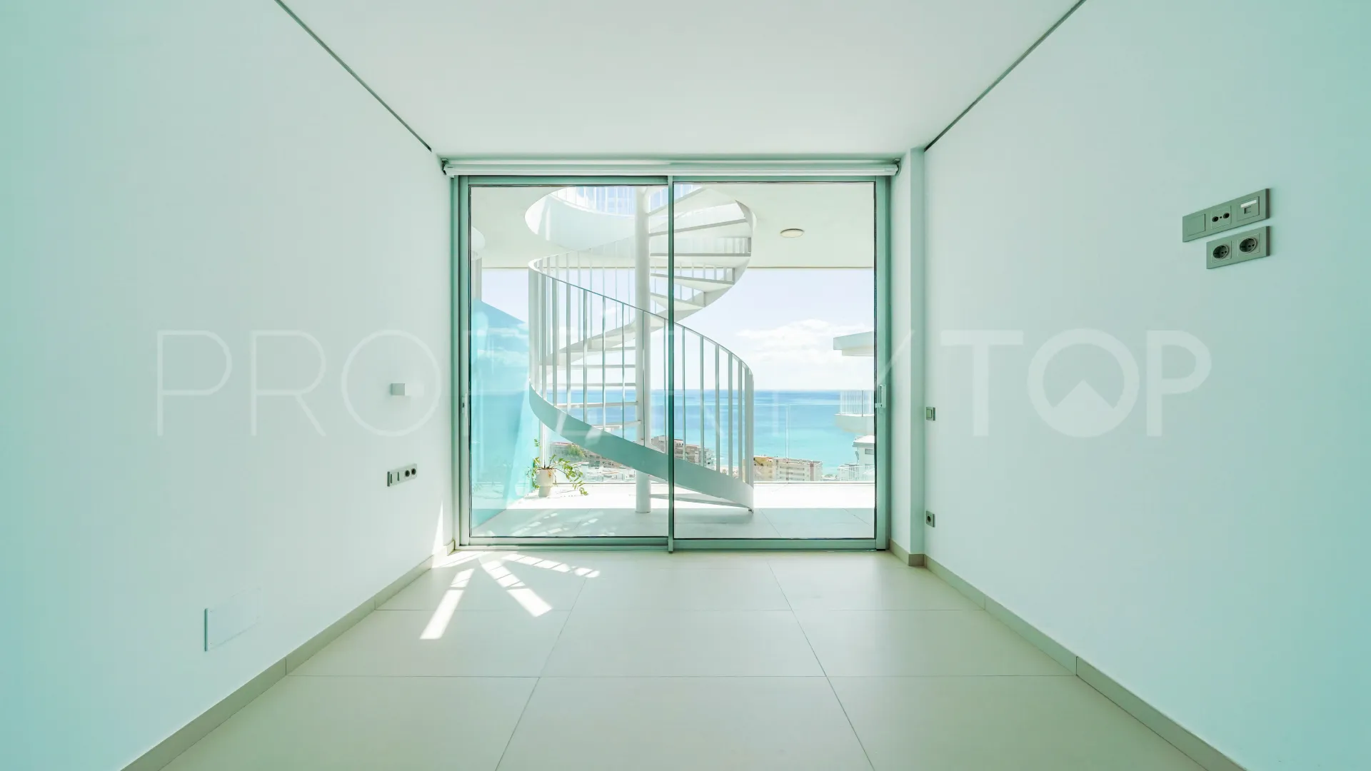 Reserva del Higuerón 2 bedrooms duplex penthouse for sale