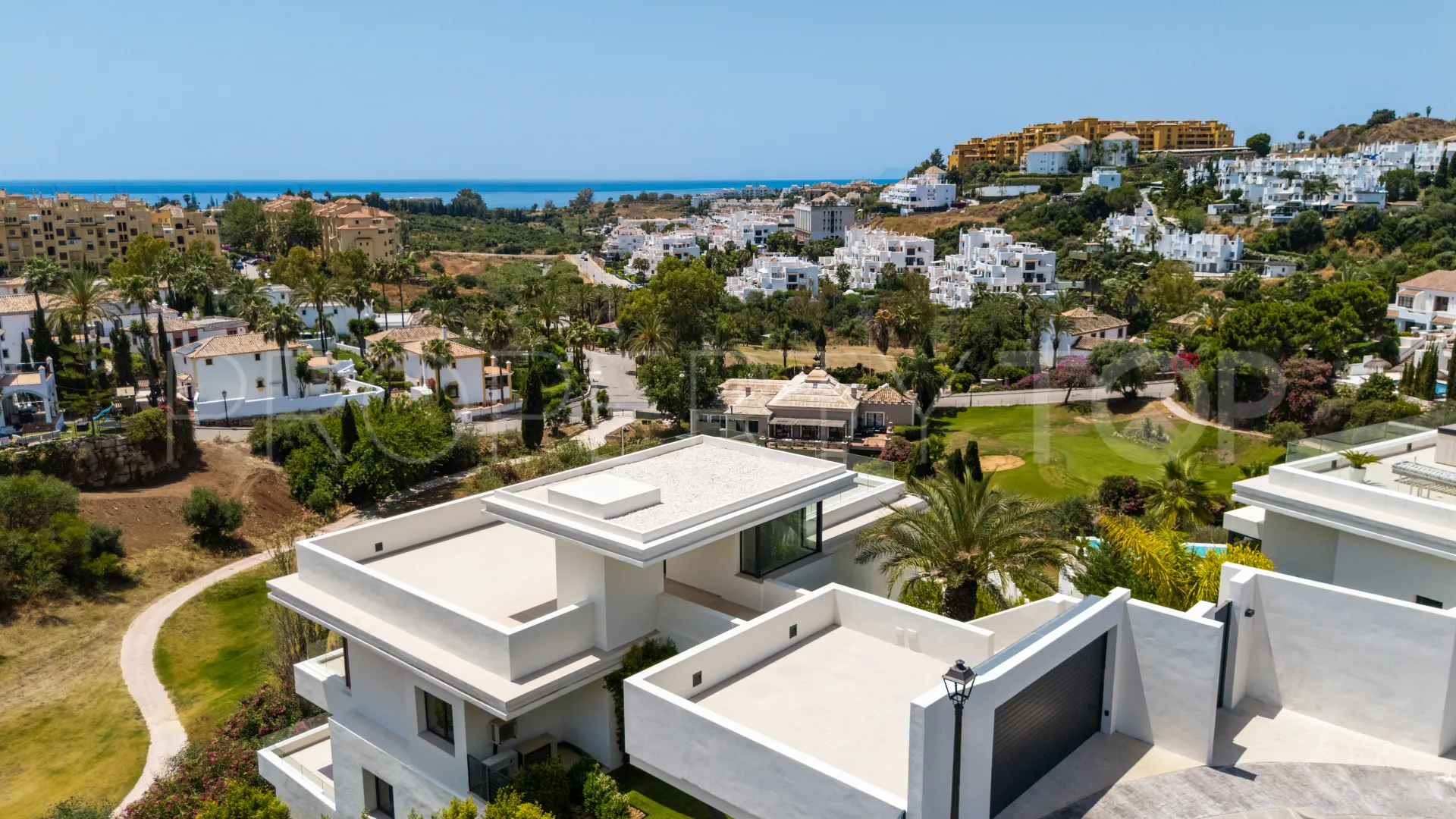 Villa for sale in La Resina Golf with 4 bedrooms