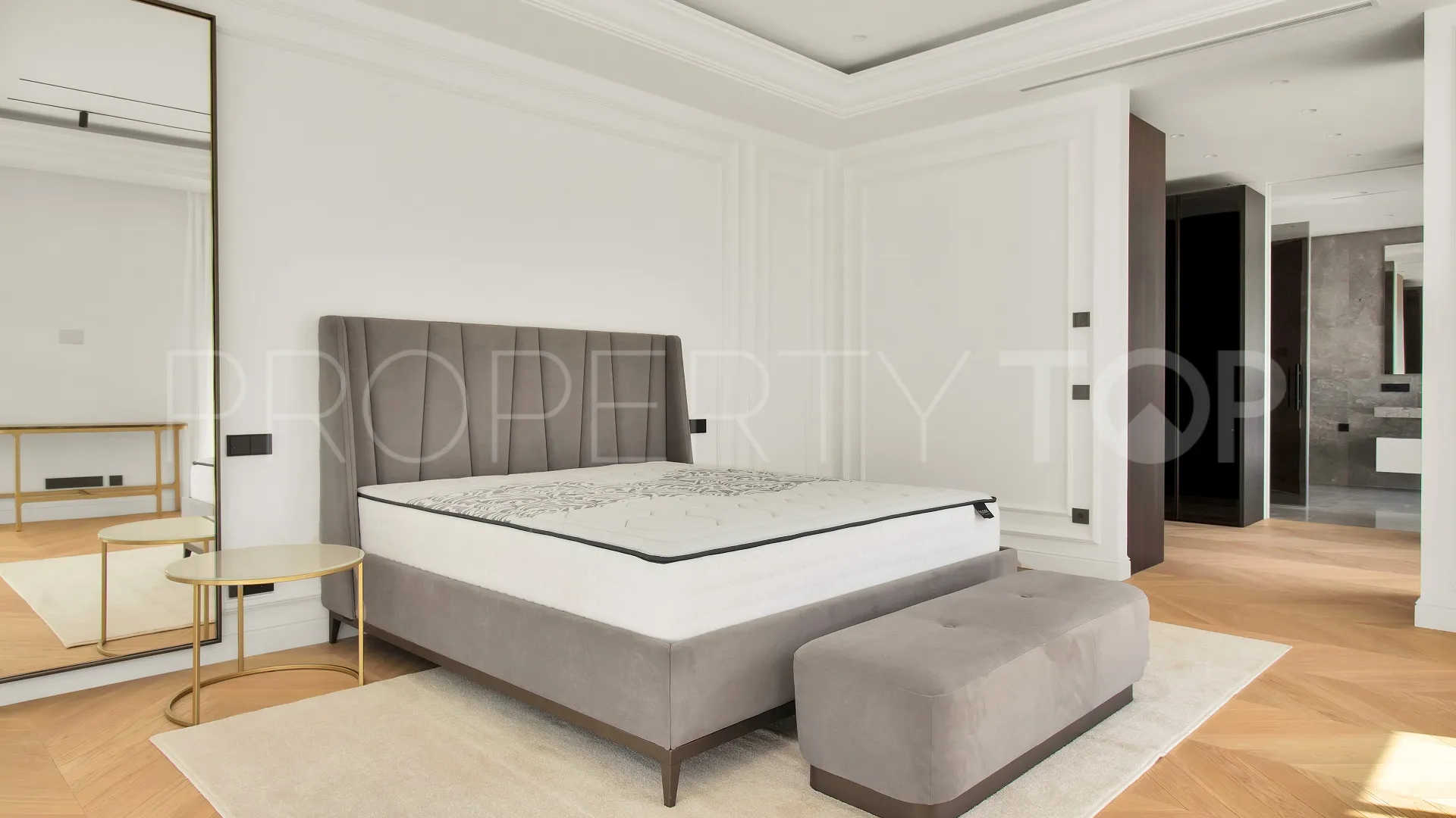 6 bedrooms Las Lomas del Marbella Club villa for sale
