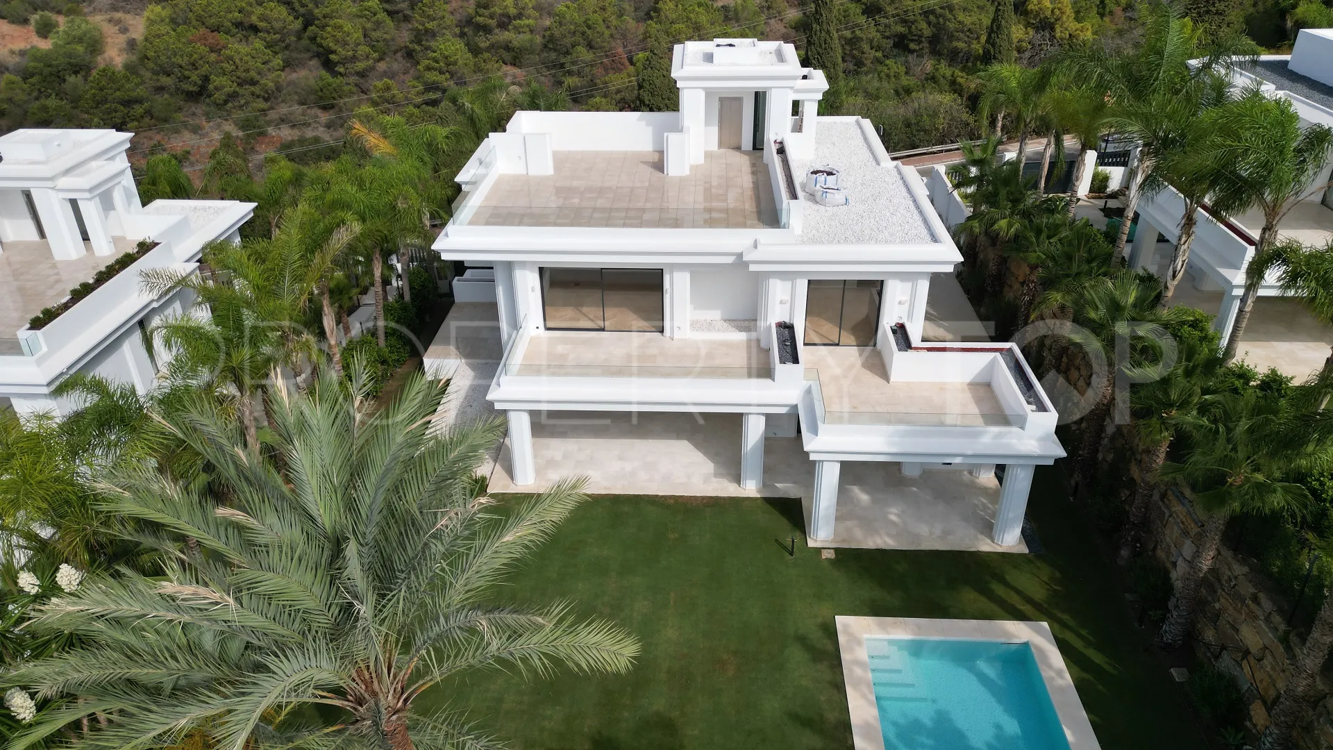 6 bedrooms Las Lomas del Marbella Club villa for sale
