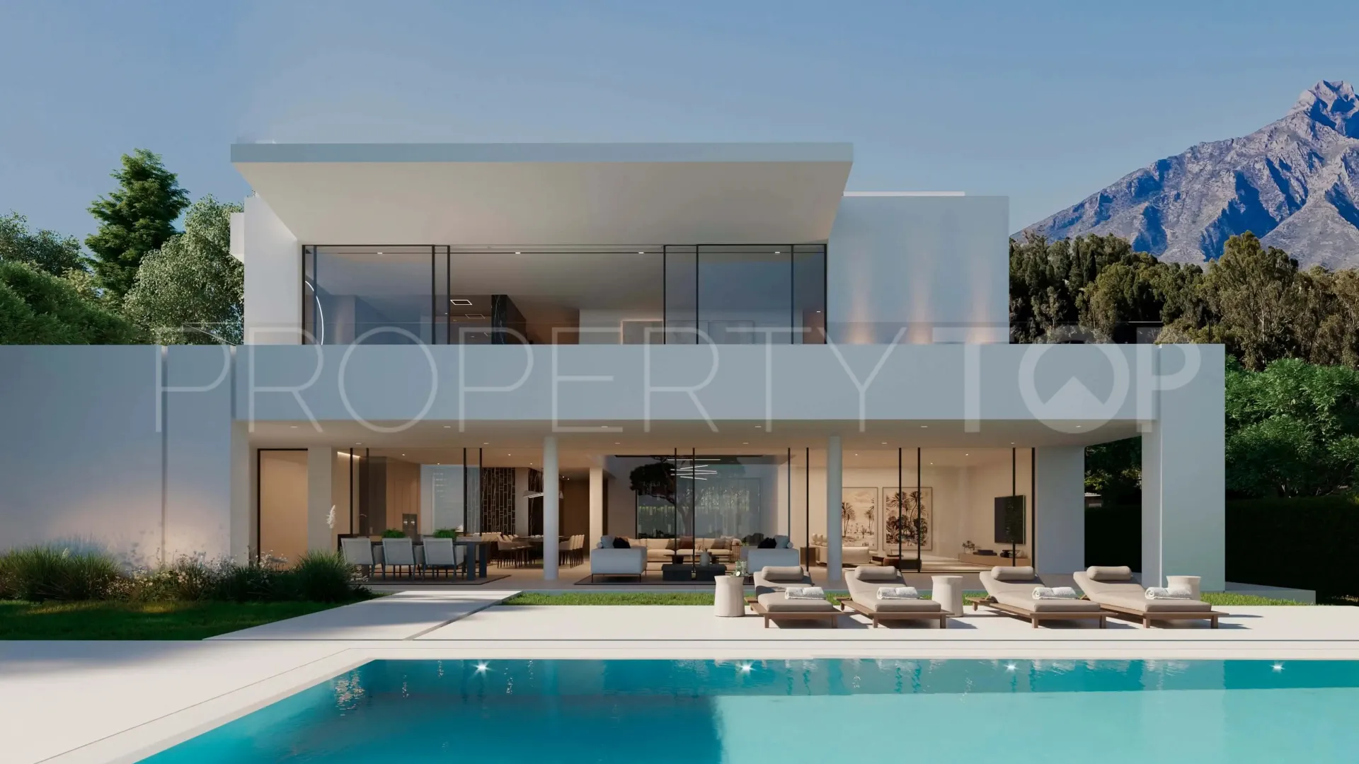 5 bedrooms Marbella Golden Mile villa for sale