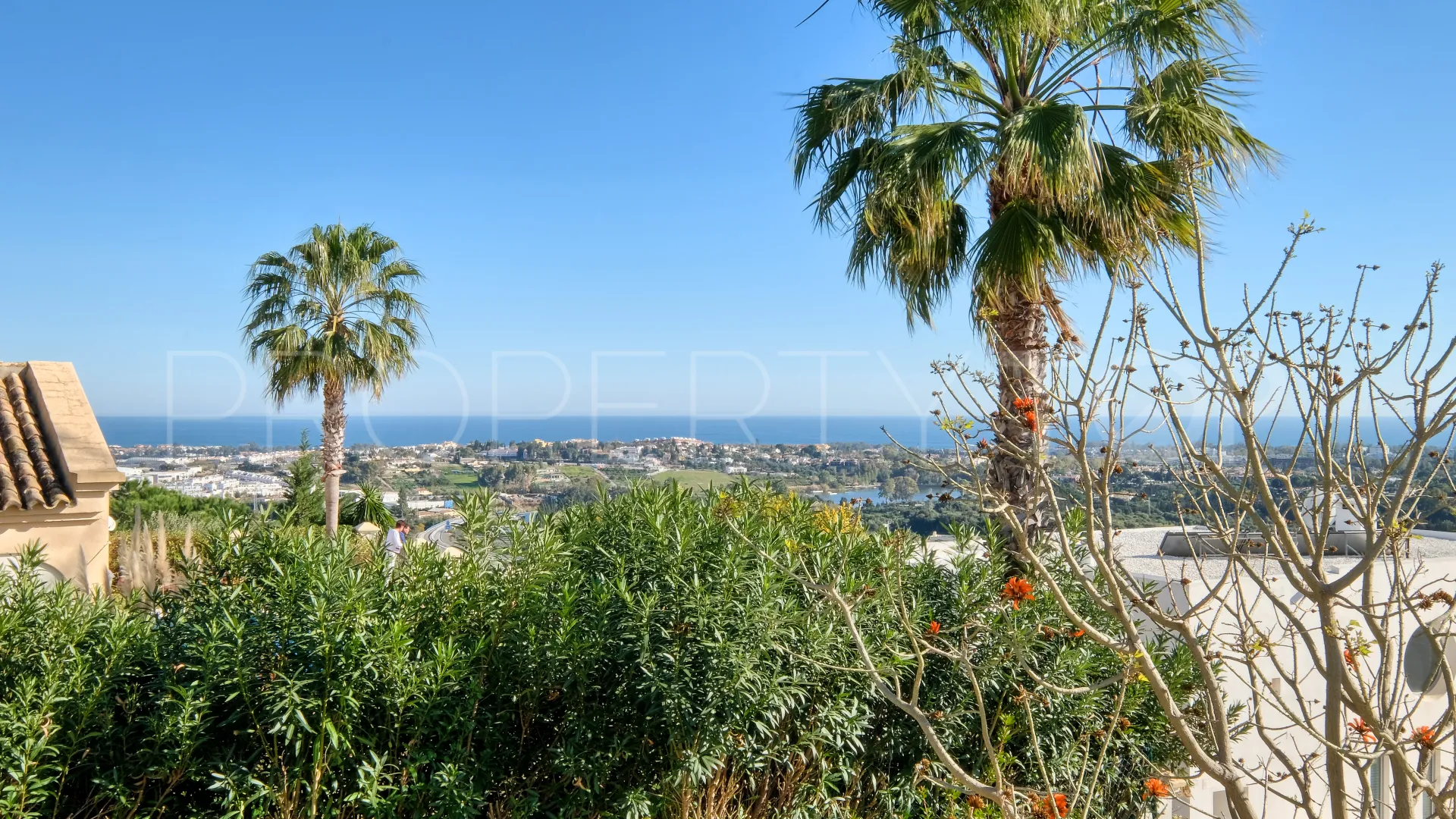 Villa for sale in Puerto del Capitan with 4 bedrooms