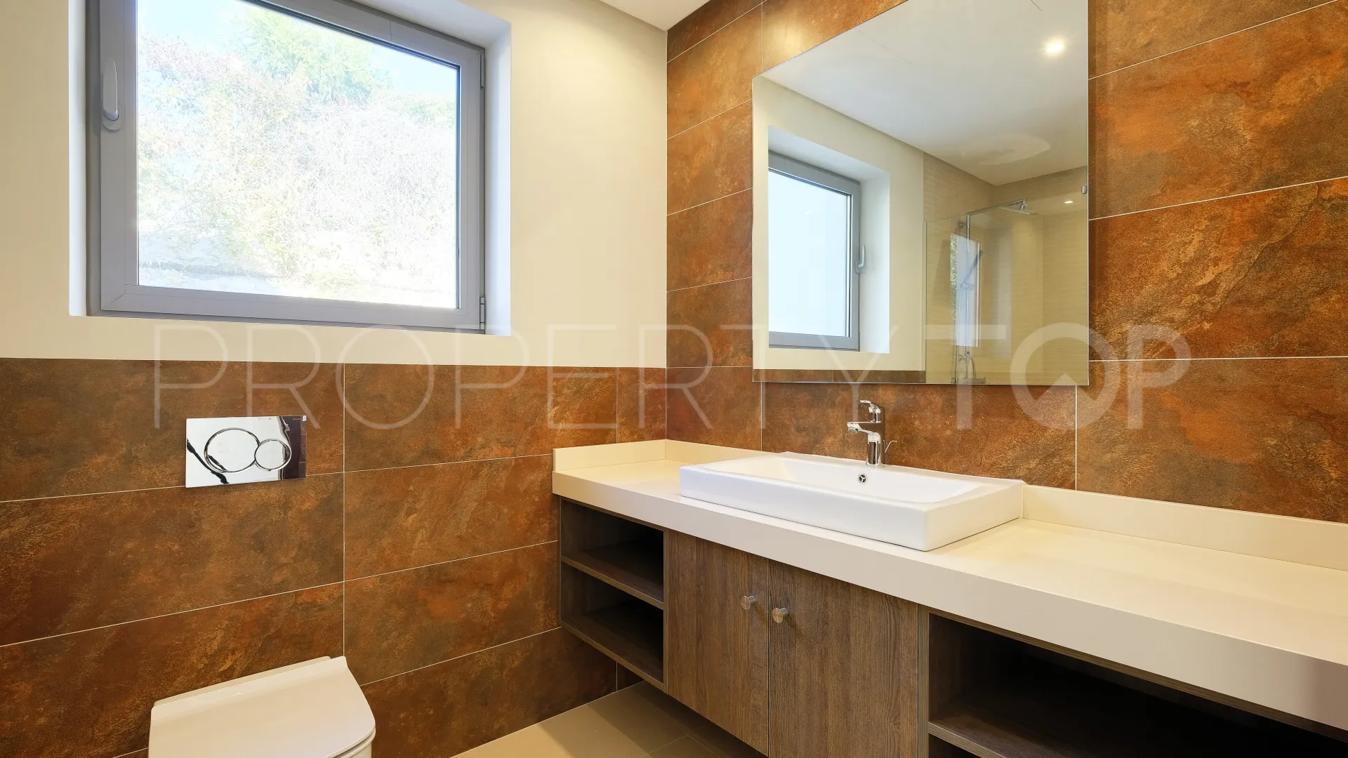 Villa for sale in Puerto del Capitan with 4 bedrooms