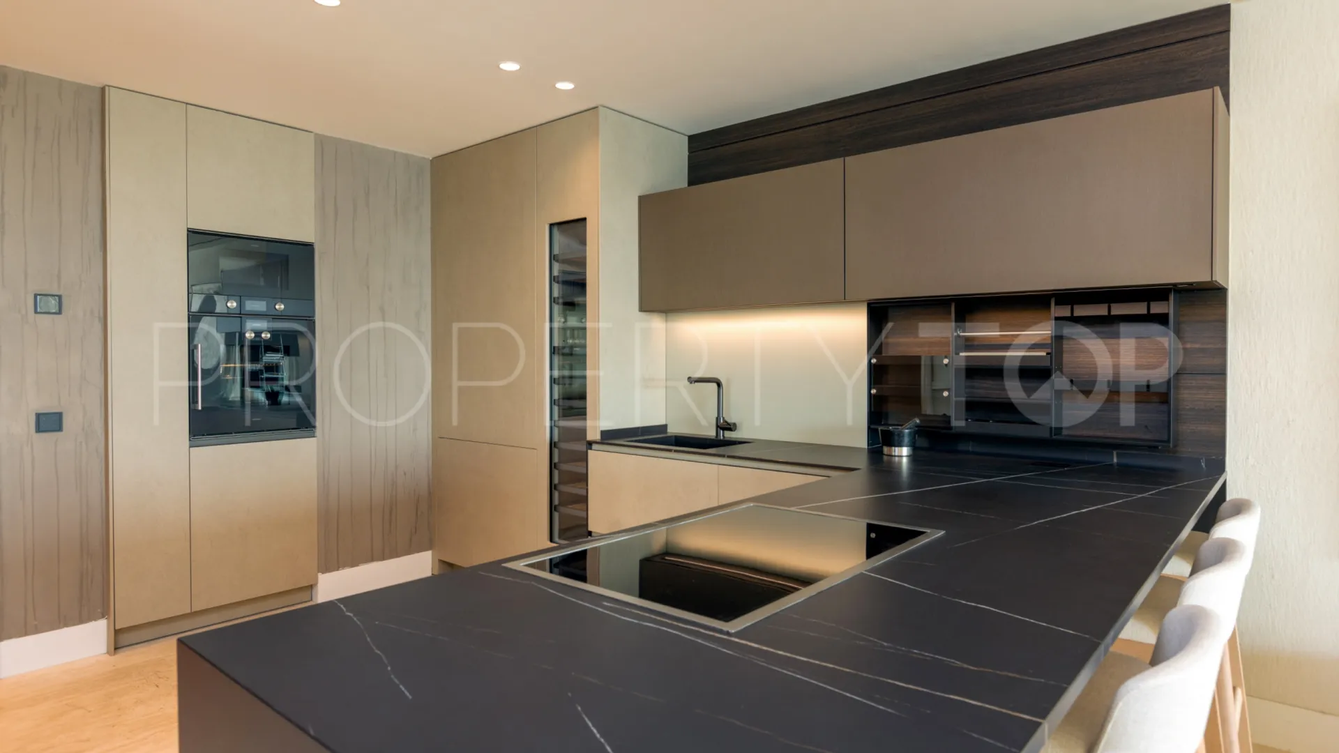 Comprar apartamento de 2 dormitorios en Playa del Cristo