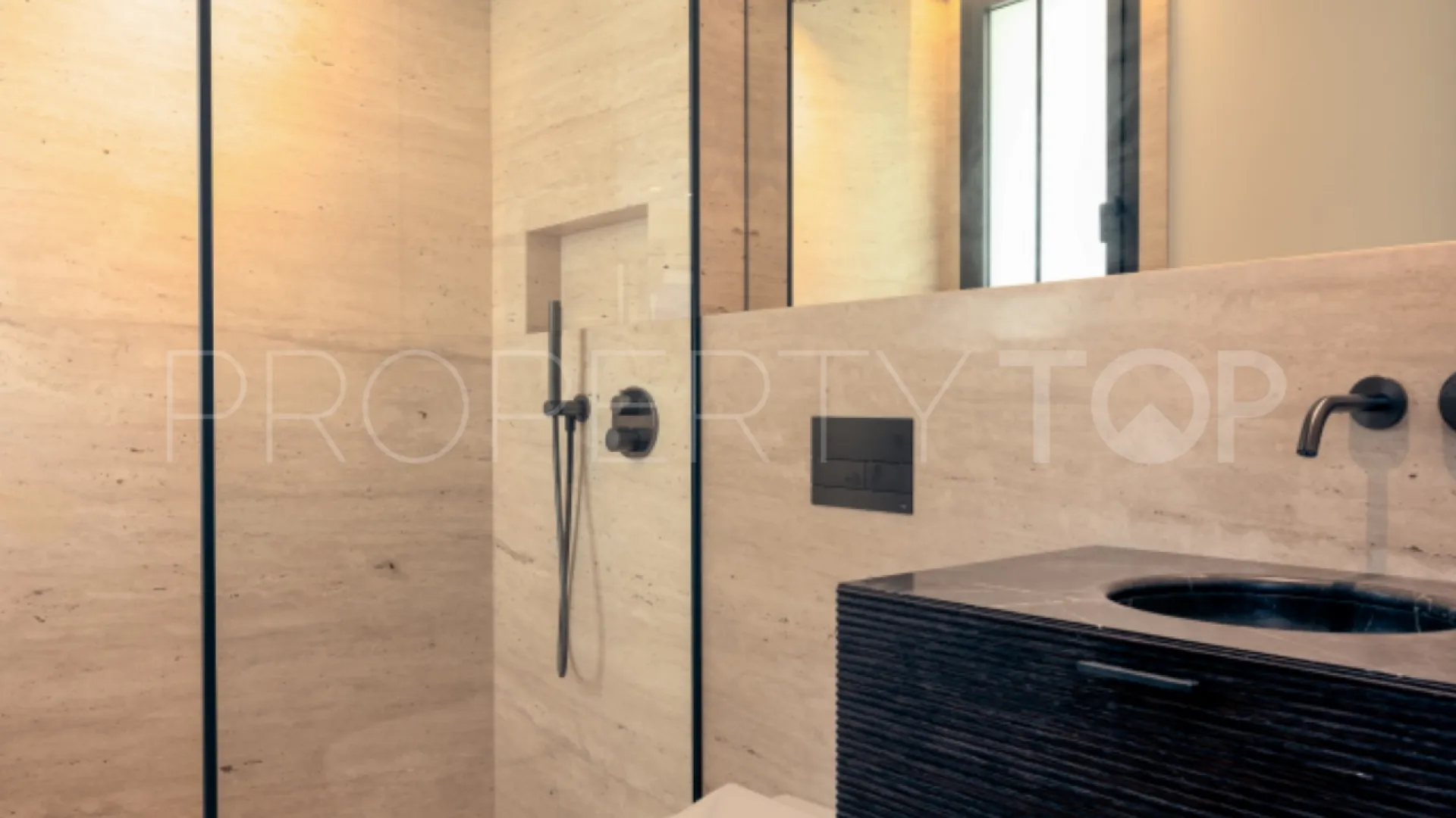 Comprar apartamento de 2 dormitorios en Playa del Cristo