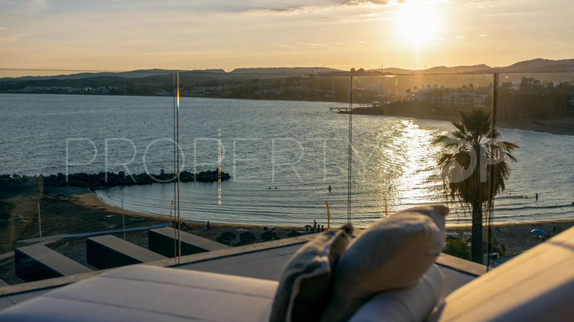 Comprar apartamento de 2 dormitorios en Playa del Cristo