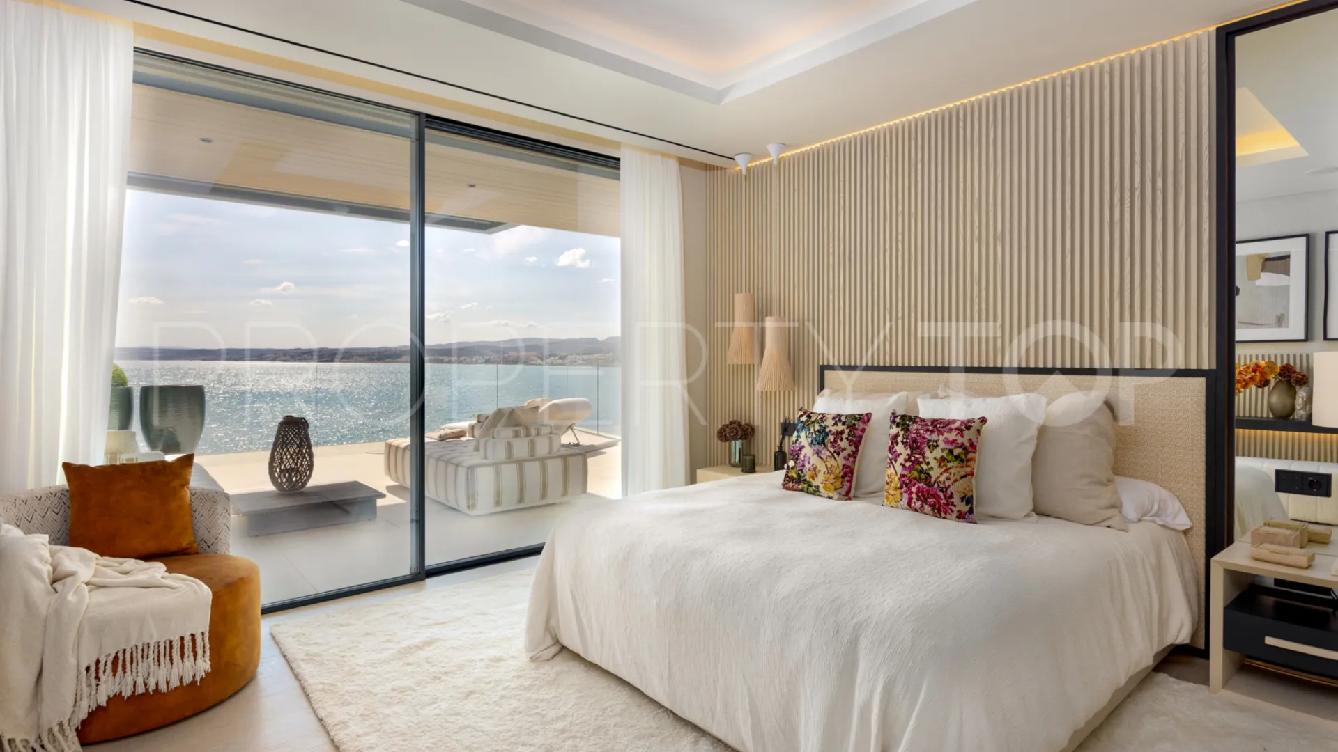 Comprar apartamento de 2 dormitorios en Playa del Cristo