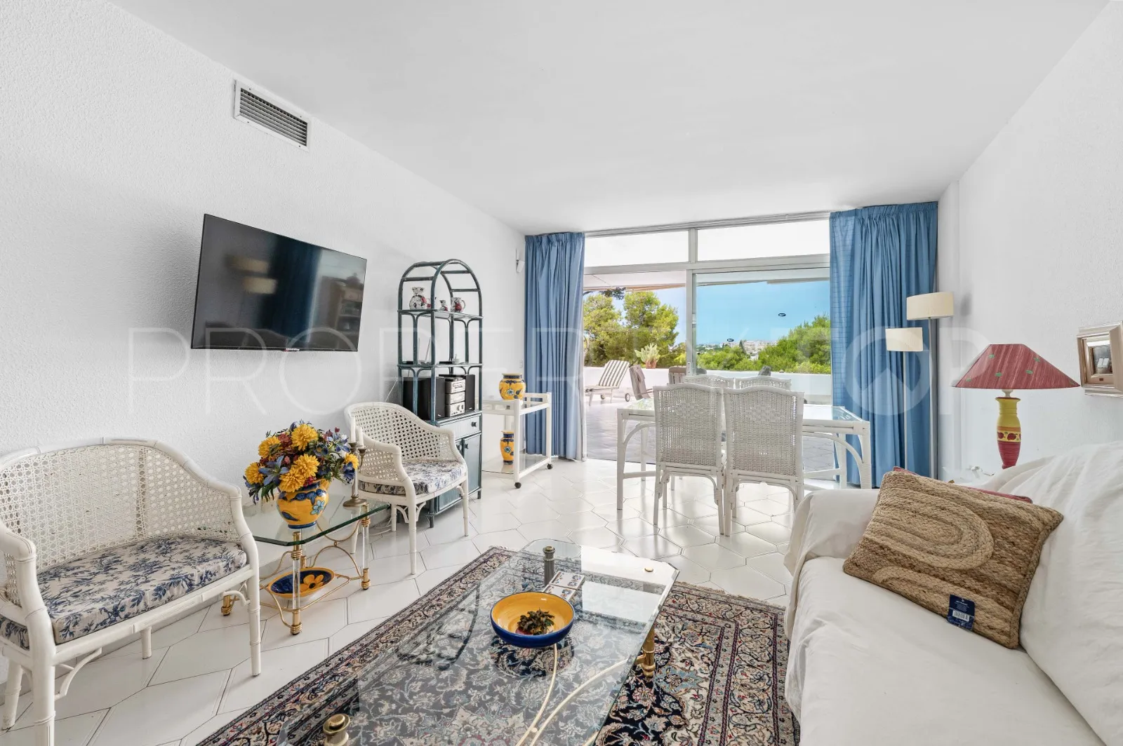 Apartment for sale in Miraflores with 2 bedrooms