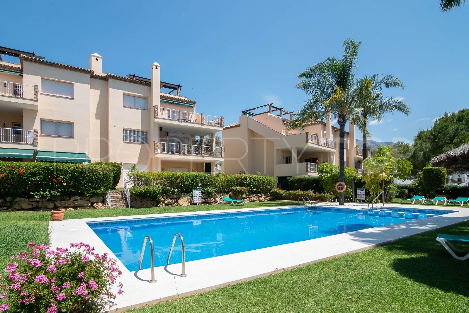 3 bedrooms Pueblo de Las Brisas apartment for sale