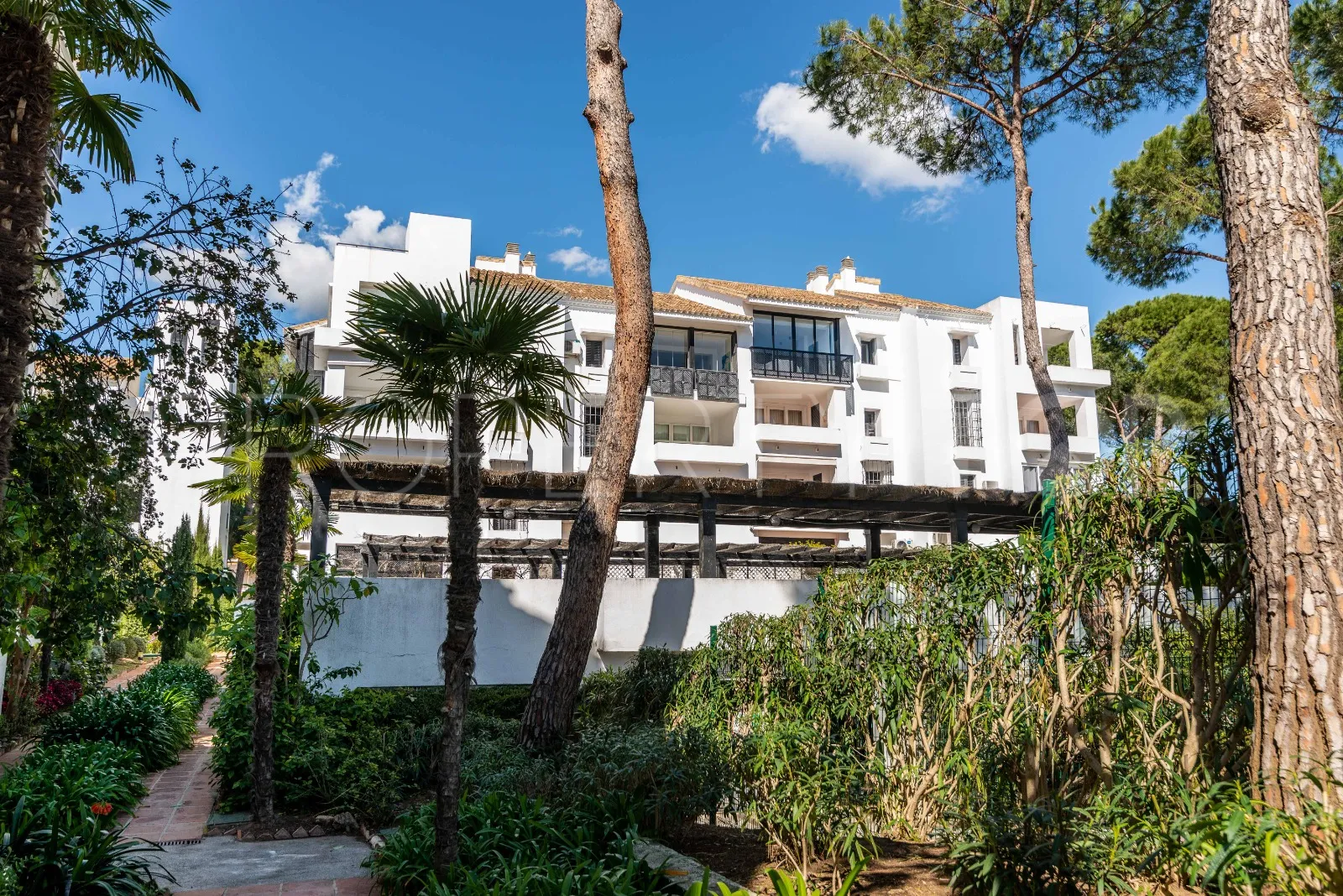 Jardines de las Golondrinas, apartamento de 3 dormitorios en venta