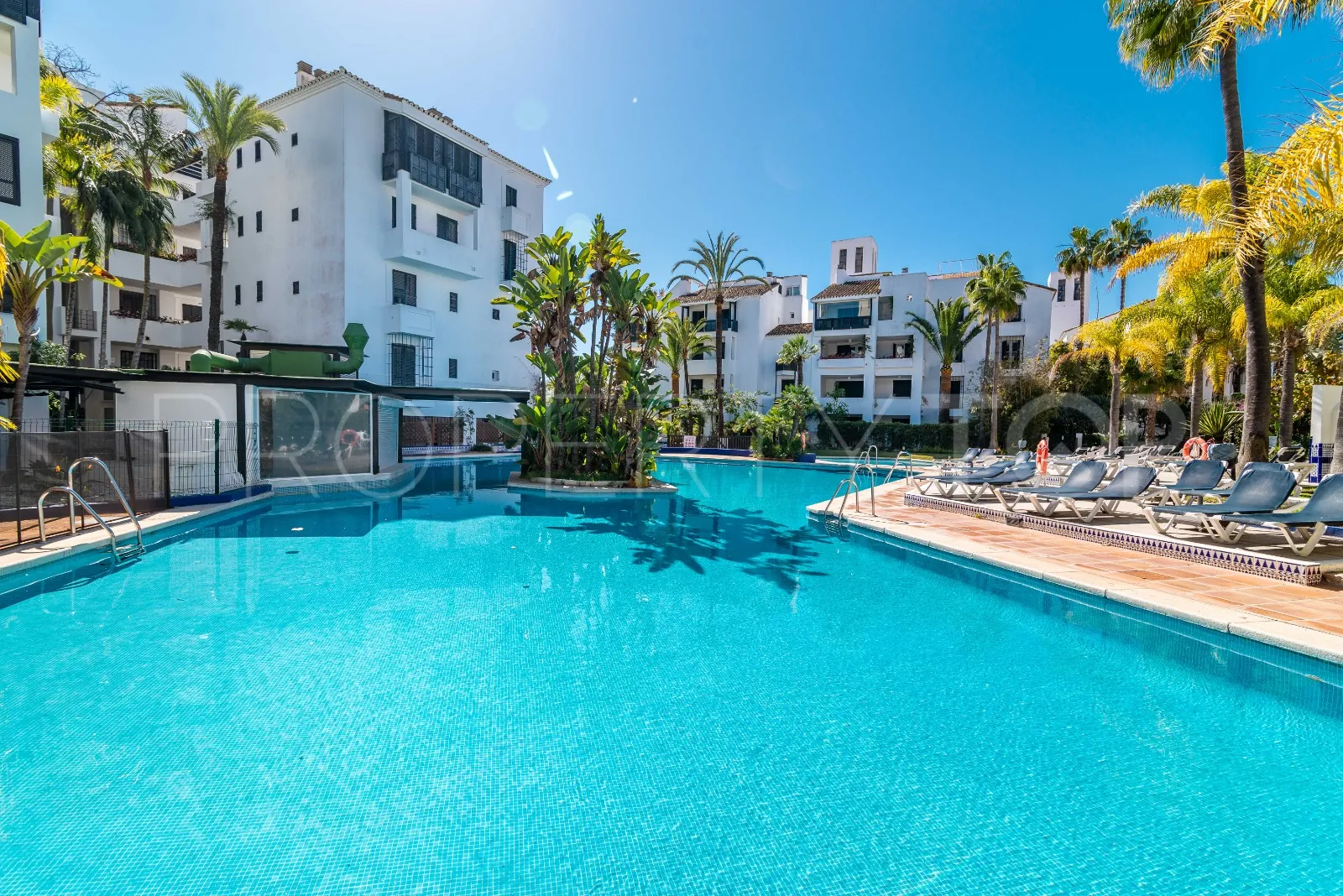 Jardines de las Golondrinas, apartamento de 3 dormitorios en venta