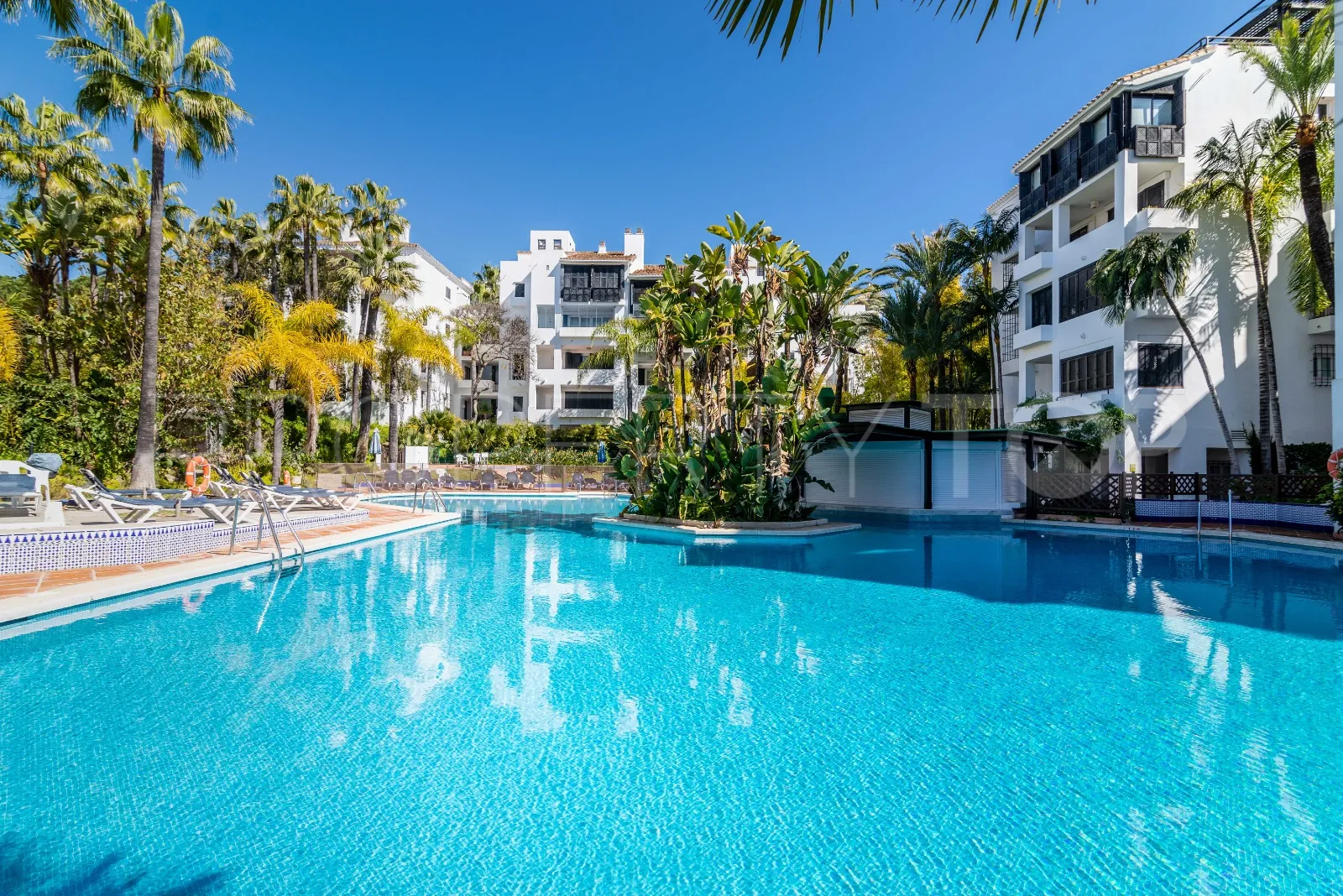 Jardines de las Golondrinas, apartamento de 3 dormitorios en venta