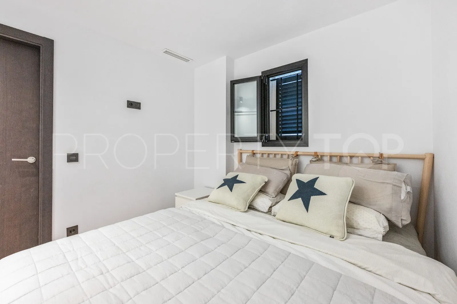 Jardines de las Golondrinas, apartamento de 3 dormitorios en venta